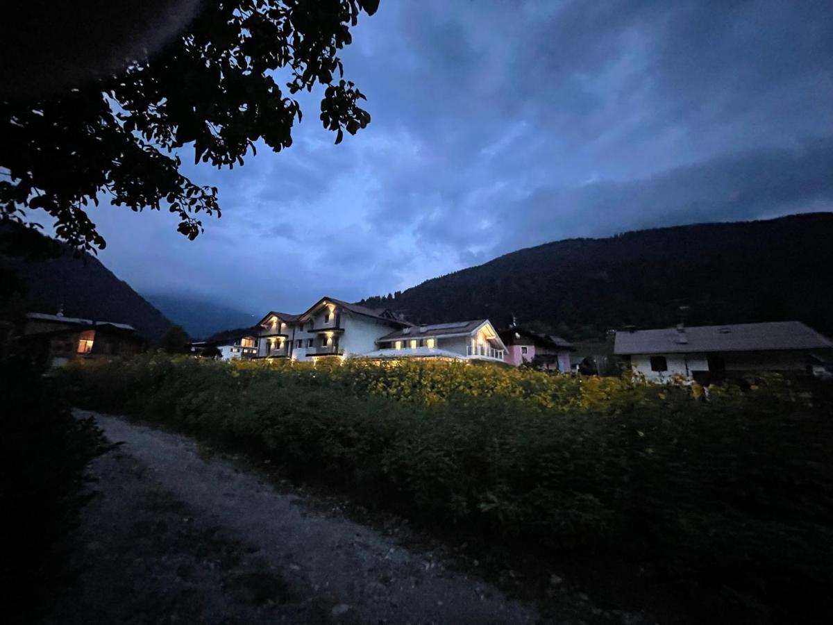 Rosensuite La Residenza Del Rosengarten Pinzolo Εξωτερικό φωτογραφία